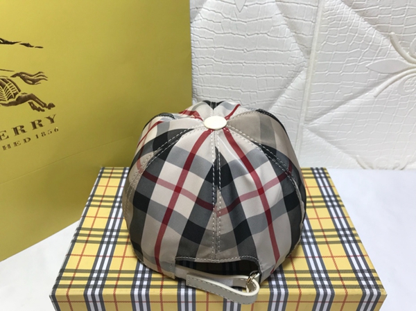 ブランド帽子側面デザイン